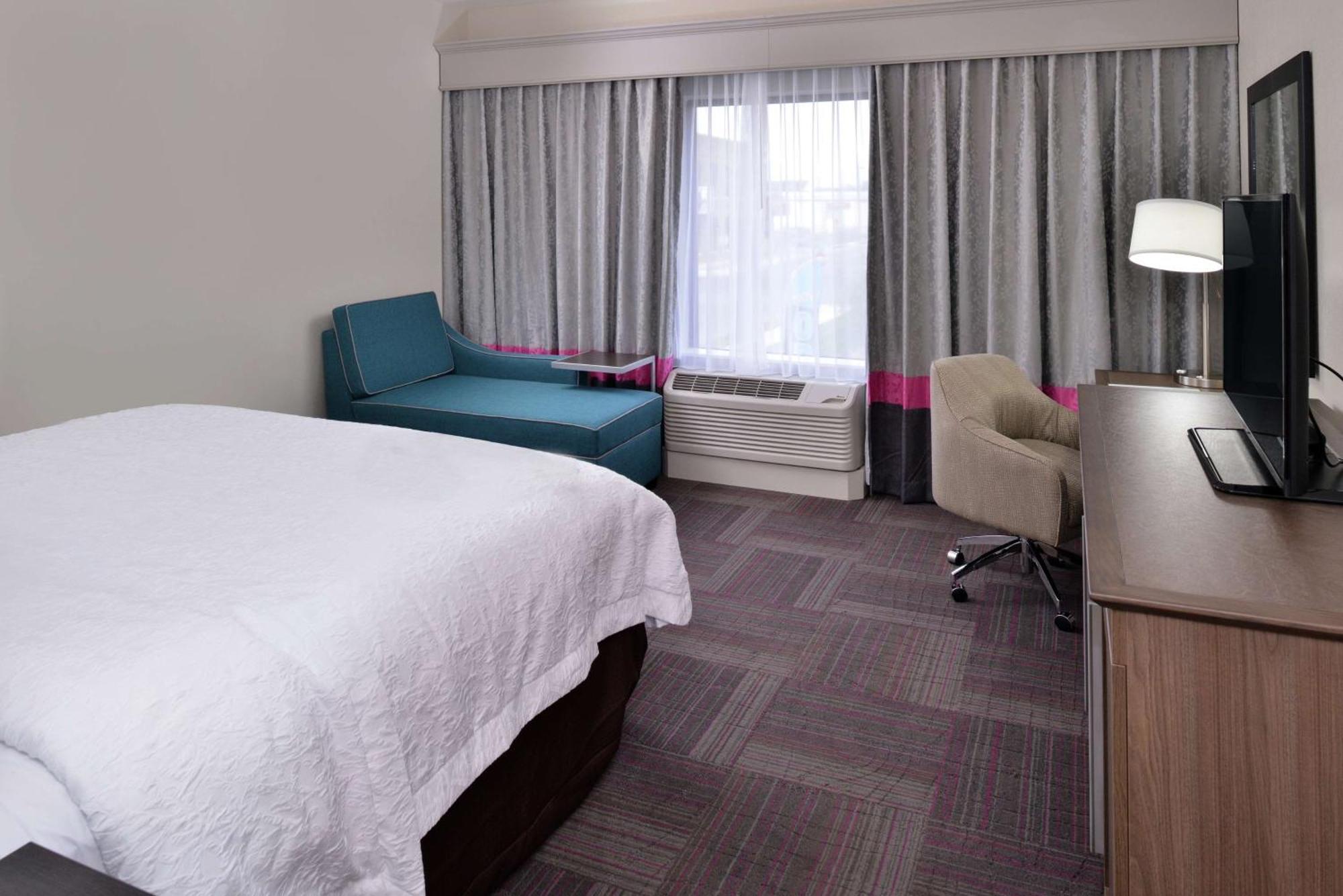 Hampton Inn לוונוורת מראה חיצוני תמונה